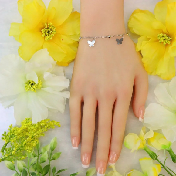 Minimalist Bracelet, Sleek & Modern Design, Women’s Fashion, YC110217-B - Picture 2 of 10